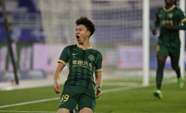 轮比赛中, 各项比赛中, 场对阵北京